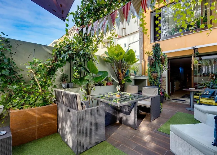 Garden In Town Hostel Porto